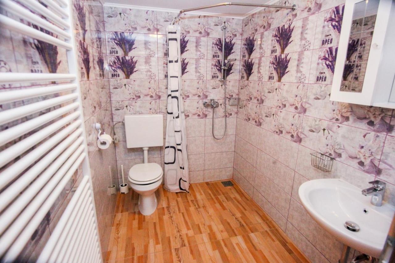 Apartmaji Pri Kozmavo - Little House Bohinj Bagian luar foto