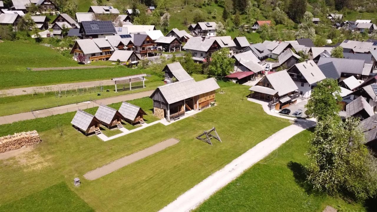 Apartmaji Pri Kozmavo - Little House Bohinj Bagian luar foto